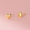 wholesale 925 Sterling Silver Fresh and Sweet Ins-style Unique Design Three-Diamond Heart Stud Earrings M06703-0-3