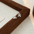 wholesale S925 Sterling Silver Clover Ear Studs for Women, Small and Fresh, Niche Luxury, Exquisite Earrings, New Trend-0-2
