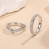 wholesale 18K Gold Plated 925 Sterling Silver Cross-Border Hot-Selling Unique Moissanite Row Ring, Niche Design Women's Ring, Foreign Trade Selection-Linear Hong Kong 18 (US 8)