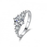 S925 Silver Classic Six-Prong Moissanite Ring for Women-1 carat (set with zircon)  10 yards