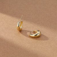 wholesale Metal 925 Silver Retro C-shaped Ear Studs For Women,ins。-E2642-Gold 925 Silver