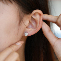 S925 Silver Six-Prong Earrings, Minimalist Style Moissanite Wedding Gift-50 points (Moissanite)  925 silver