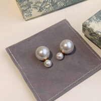 wholesale 925 Silver French Minimalist Luxury Large and Small Pearl Elegant Ear Studs for Women, Versatile Ear Pearls Simple High-End Earrings-xb1131-gold