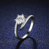 925 Silver Moissanite Ring Women's 1 Carat Hot-Selling Cross Six-Prong Setting-1 carat (zircon)  14 yards