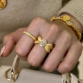 wholesale Metal Material: 925 Sterling Silver Vintage brushed gold finish 5*7 bow micro-set ring design, princess style-0-3