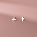 wholesale S925 Sterling Silver Fresh and Sweet Style Cute Design Asymmetric Cat and Fish Ear Stud M05585-0-4