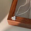 wholesale S925 Sterling Silver Crushed Ice Four-Leaf Clover Necklace for Women, Korean Minimalist Design, Luxury Advanced Scale Collarbone Chain-0-5