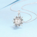 wholesale S925 sterling silver necklace for women with micro-pave moissanite and freshwater pearl pendant, sunflower collar chain, light luxury niche wholesale-0-1