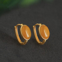 wholesale Metal material first, natural old beeswax ear clips for women, full dense chicken oil yellow classic versatile amber earrings, ear hoops with an elegant and high-end feel-Natural old beeswax earrings