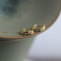 wholesale 9K Gold Wholesale Chain Style Small Hoop Earrings with Zirconia, Korean Elegant and Exquisite Ear Clips-9K per price