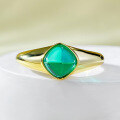 wholesale Metal: 925 Silver Gold Plated Bezel Set 6*6mm Emerald Sugar Loaf Ring for Women-0-0