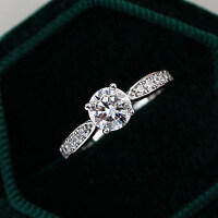Sterling Silver Four-Prong Setting 1-Carat Moissanite Women's Wedding Ring Pair-1 carat (simulated diamond)  Hong Kong lot (size 10)