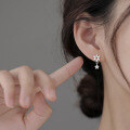 wholesale S925 Sterling Silver Korean Style Diamond-Inlaid Floral Stud Earrings Minimalist Versatile Commuter Women's Ear Jewelry M0362-0-4