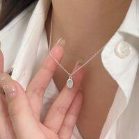 wholesale S925 Sterling Silver Moonstone Oval Necklace for Women, Korean Summer New Arrival, Minimalist and Luxurious Collarbone Chain-Sterling silver