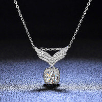 S925 Silver Moissanite Angel Wing Pendant Necklace for Women-1-carat necklace (set with cubic zirconia)  925 silver