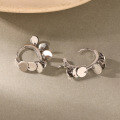 wholesale 925 Sterling Silver Round Sequin Ear Clips, Light Luxury Retro European And American Cross-border Minimalist Exaggerated Personality Earrings For Women-0-5