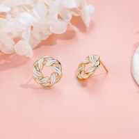 wholesale S925 Sterling Silver Palace-Style Twisted White Resin Stud Earrings for Women, Luxurious and Fashionable High-End Sense Ear Accessories-xb804-olive leaf wreath earrings