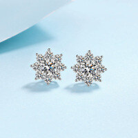 wholesale PT950 gold-plated 925 sterling silver sunflower earrings for women with moissanite, delicate and compact, ready for wholesale-4mm zircon &gt; 925 silver