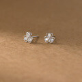 wholesale S925 Sterling Silver Light Luxury Design Korean Style Exquisite Diamond-Studded Clover Earrings M06192-0-4