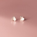 wholesale S925 silver Korean-style heart resin earrings, sweet and elegant with a girly charm, minimalist ear accessories M04143-0-2