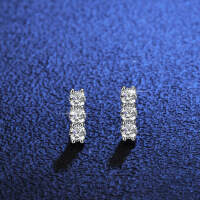 Sterling Silver Earrings Women's Studs Simple Wedding Moissanite Gift-Set with 10-point moissanite  925 silver