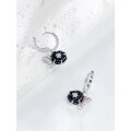 wholesale 925 Sterling Silver High-Quality Periwinkle Flower Ear Clips for Women, Elegant Black Agate French Vintage Earrings-0-1