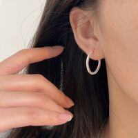 wholesale S925 Sterling Silver Twist Circle Earrings for Women, Fashionable and Minimalist Ear Clips, High-End Summer New Arrival-Sterling silver