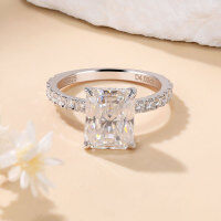 wholesale 18K Gold Plated S925 Sterling Silver Cross-Border Best-Selling 4-Carat Radiant Cut Moissanite Ring for Women-Platinum US size 7
