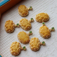 wholesale S925 silver with natural beeswax antique wax peony design pendant, mustard yellow antique wax necklace-Old wax jasper peony flower pendant 925 silver