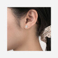 wholesale S925 sterling silver diamond-inlaid snowflake earrings, Korean-style Christmas commuter ins wind ear accessories M05321-0-1