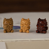 wholesale Metal material sandalwood carving "Wealth and Treasure" Pi Xiu red sandalwood green sandalwood handicraft pendant DIY hand-woven wooden ornament accessory-Old sandalwood