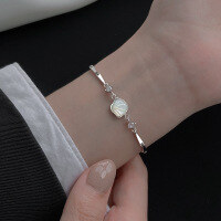 wholesale S925 Sterling Silver Maker Shell Bracelet for Women, Autumn/Winter Minimalist High-End National Trend Style "One Shell" Jewelry Birthday Gift-Lifetime Bracelet>925 Silver