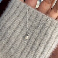 wholesale S925 Sterling Silver Sunflower Pearl Necklace, Small Fresh, Sweet, Niche, Exquisite, Princess-like, Temperament Collarbone Chain-Silver 925 silver