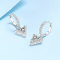 wholesale PT950 gold-plated 925 sterling silver earrings for women with cluster-set triangle moissanite ear clips, available for wholesale from manufacturers-0-2