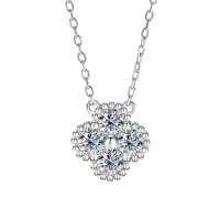 S925 Silver Dainty Four-Leaf Clover Pendant Necklace with Moissanite-30 points * 4 [Superior White Moissanite]  925 Silver