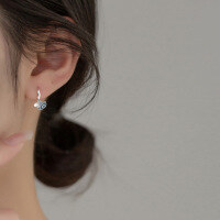 wholesale S925 Sterling Silver Resin Ginkgo Ear Hooks, Ins Style, Small and Exquisite, High-End Textured Elegant Women's Ear Accessories M03606-S925 silver pair 925 silver