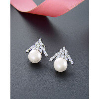 wholesale 925 Sterling Silver Snow Queen Pearl Earrings, Australian White High-Luster Pearls, Fashion Design, Light Luxury High-End Stud Earrings-Shell Pearl Earrings-with Plastic Earplugs 925 Silver