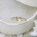 wholesale Pure silver gold-plated women's minimalist geometric ring with small fresh green peridot for jewelry 25 spring new collection-0-3