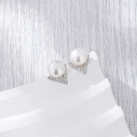 wholesale 925 Sterling Silver Triangle Earrings for Women Korean Style Fashion Micro-Inlaid Zircon Shell Pearl V-Shaped Small Stud Earrings Wholesale-Shell Pearl Earrings - Comes with Plastic Earplugs  925 Silver