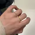 wholesale S925 Sterling Silver Vintage Brushed Single Diamond Ring Minimalist Band Light Luxury Versatile Exquisite Unique Couple Matching Rings Diamond Wedding Ring-0-1