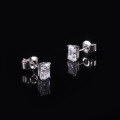 wholesale S925 Sterling Silver Eagle Claw High-End Moissanite Earrings 1/2/3 Carat Stud Earrings Cross-border-0-2