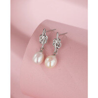 wholesale 925 Sterling Silver Baroque Freshwater Pearl Earrings New Summer Luxury Minimalist Small Studs-Freshwater Pearl Earrings with Plastic Earplugs 925 Silver