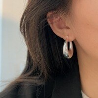 wholesale S925 Sterling Silver Geometric Minimalist Light Surface Earrings for Women, Designer Fashion Heavy Work Earrings, High-End-Sterling silver