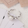 wholesale S925 sterling silver Korean and Japanese style twist ring for women with freshwater pearl, adjustable open finger accessory-0-3