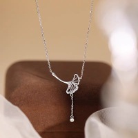wholesale S925 Sterling Silver Shining Diamond Ginkgo Leaf Necklace for Women, Light Luxury Hollowed-out Tassel Leaf Collarbone Chain with Elegant Style-Shiny Ginkgo Leaf Necklace/Approx. 2.29g>TL012552