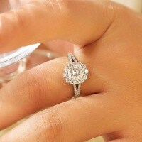S925 Silver Vintage Lace Oval Moissanite Ring, 2 Carats, Adjustable-High-Carbon Diamond, Oval Shape, 2 Carats; Adjustable Size