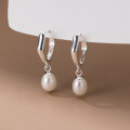 wholesale S925 Sterling Silver Small Fresh Pearl Polygon Ear Clasp Temperament Ins Style High-End Earrings M04697-0-2