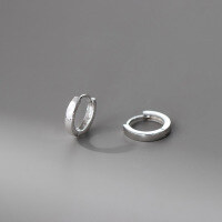 wholesale S925 Sterling Silver Fresh and Sweet Ins Style Small and Exquisite Design Minimalist Circular Ear Clasp M06547-S925 silver pair 925 silver