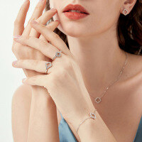 wholesale S925 Sterling Silver Hollowed-out Four-leaf Clover Jewelry Set, Small and Exquisite European and American Style, High-end Earrings-KE1001047-A 925 silver