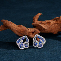 wholesale Metal Material Cross-Border European and American Twisted Flower Gemstone Earrings for Women, High-End Sense Romantic Group Setting Small Design Fashion New Flower Bud Earrings-xb055-white gold blue